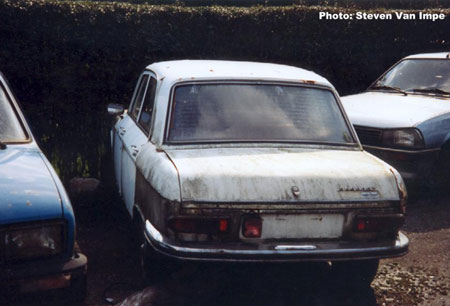 PEUGEOT 204 berline